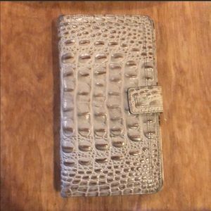 Brahmin Passport Wallet